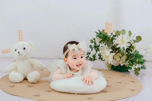 诸城宝宝三个月翻身 诸城宝宝三个月翻身